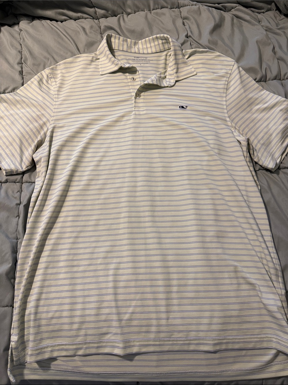 Vineyard Vines Men’s L performance polo